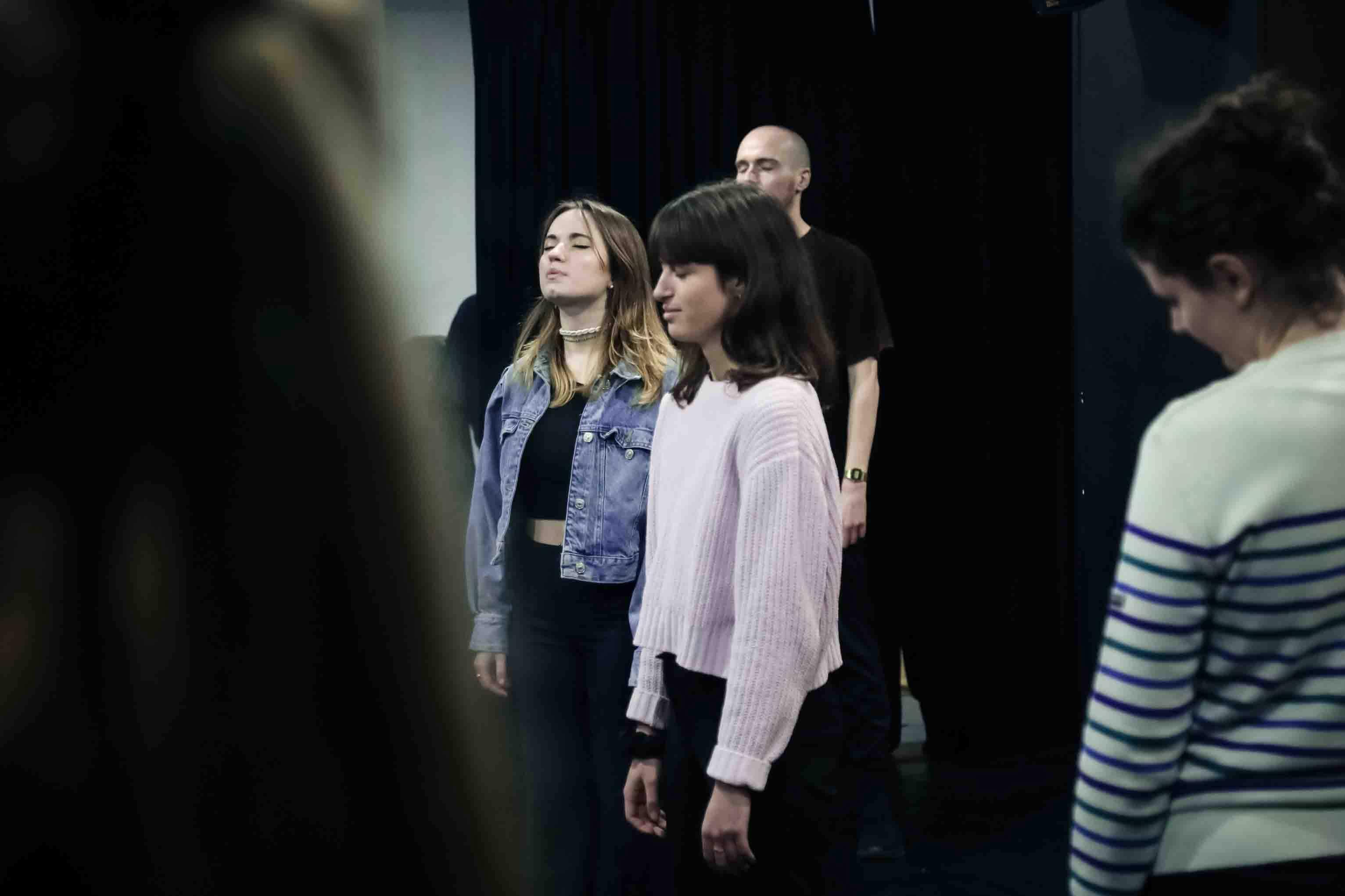 photo cours de théâtre à Paris gestion du stress par la respiration 