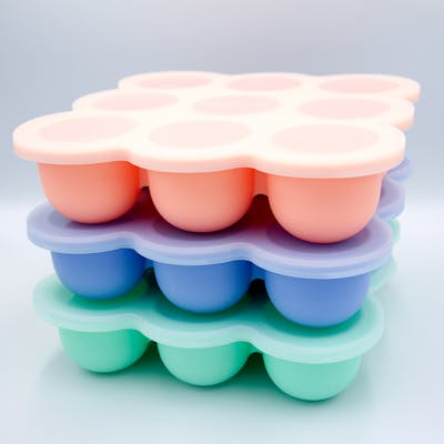Wean Meister Freezer Pods in colour options Peach, Mint or Blue.