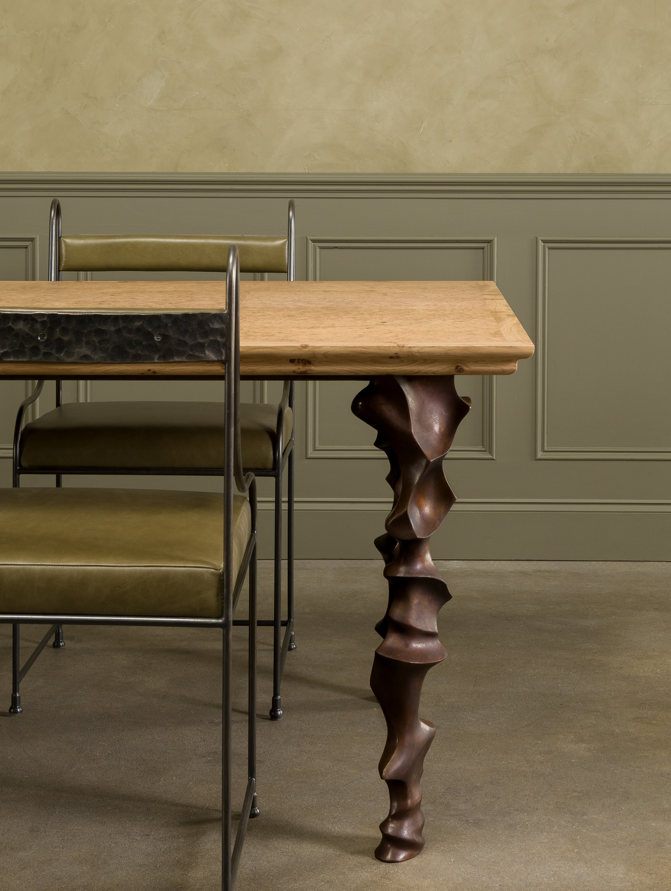 Cox-London-Furniture-Lighting-and-Art-Studio-Moifaa Dinning Table Timber Top-14