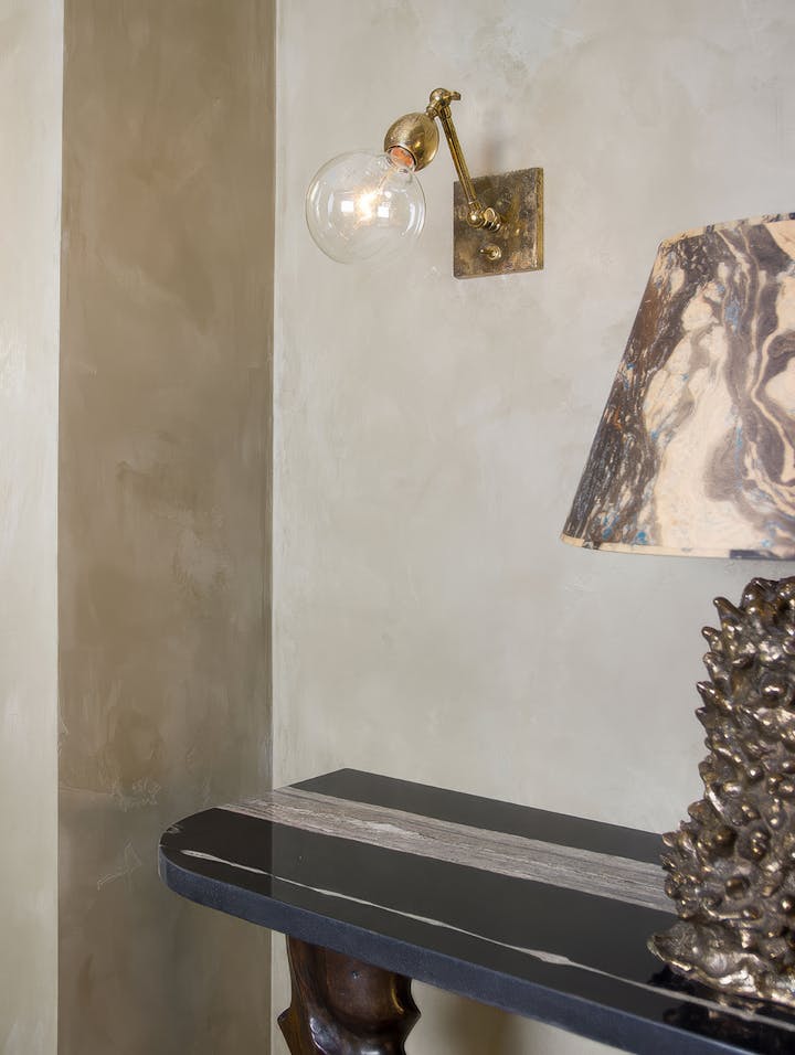 Cox-London-Furniture-Lighting-and-Art-Studio-CPW07-Egg Wall Light-02