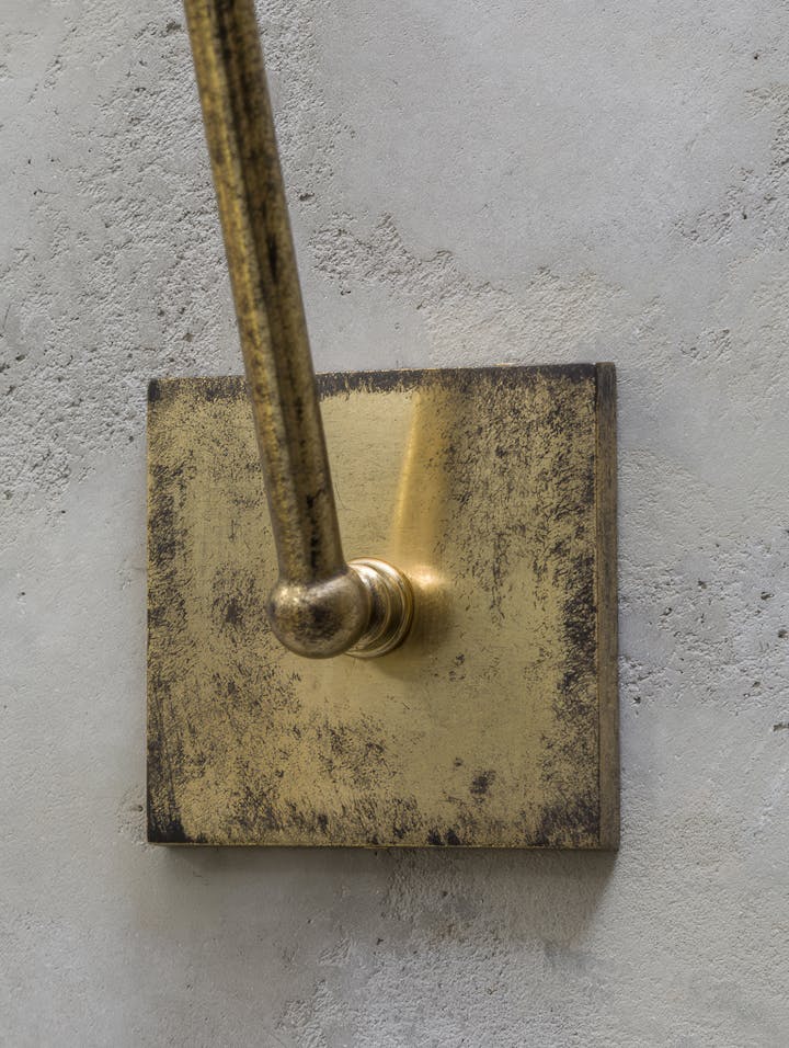 Cox-London-Furniture-Lighting-and-Art-Studio-CPW19-Egg Art Wall Light-05