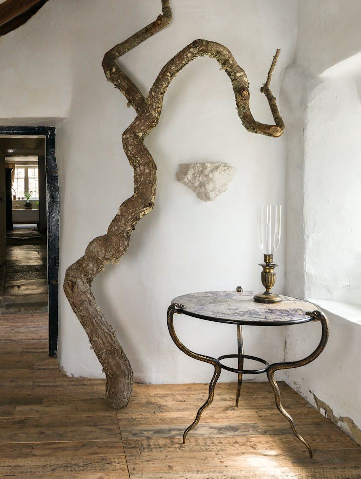 Cox-London-Furniture-Lighting-and-Art-Studio-CPW34 Gesso Burr Wall Light-13