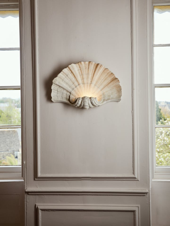 Cox-London-Furniture-Lighting-and-Art-Studio-CPW37-Scallop Shell Wall Light-02