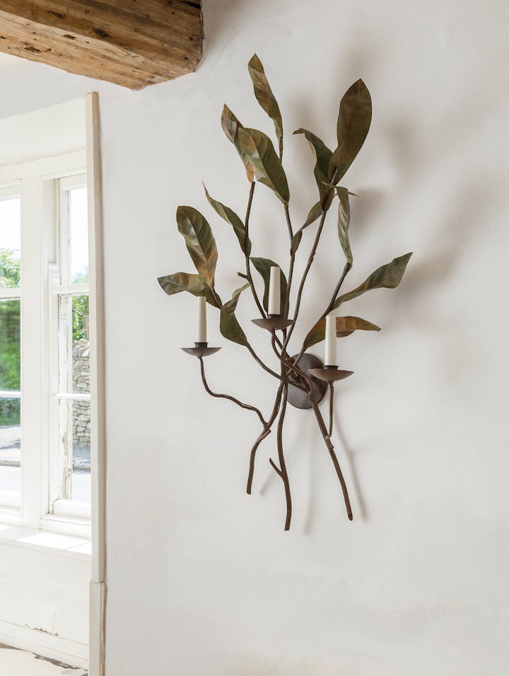 Cox-London-Furniture-Lighting-and-Art-Studio-CPW42-Magnolia Wall Light-02