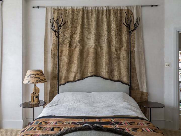 Cox-London-Furniture-Lighting-and-Art-Studio-CPF44-Forged-Iron-Branch-Bed-01