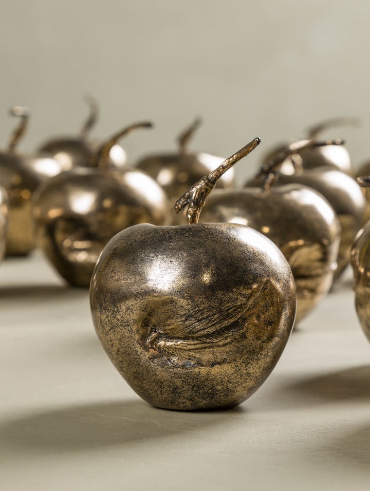 Cox-London-Furniture-Lighting-and-Art-Studio-CPF20-Apple-of-My-Eye-04