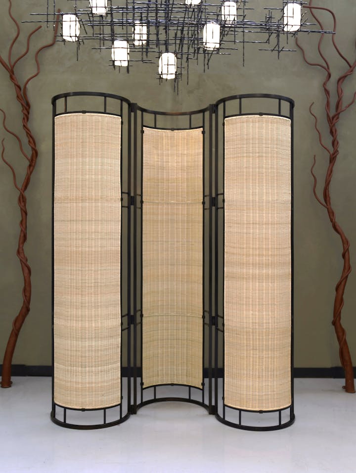 Cox-London-Furniture-Lighting-and-Art-Studio-the-emperors-screen 2