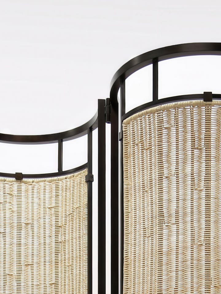 Cox-London-Furniture-Lighting-and-Art-Studio-the-emperors-screen 4