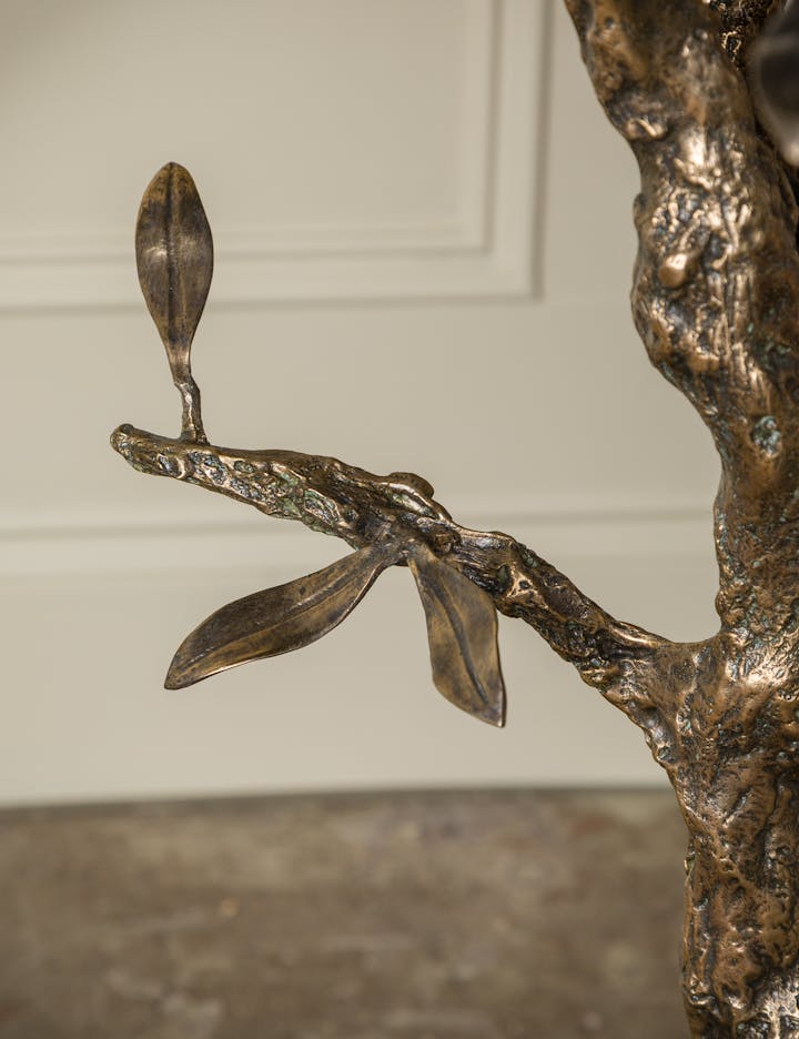 Cox-London-Furniture-Lighting-and-Art-Studio-Vine-Root-Table-07