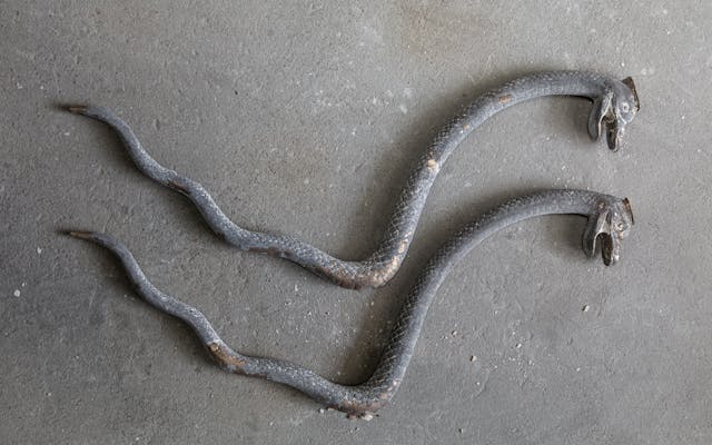Cox-London-Furniture-Lighting-and-Art-Studio-Ball-Eye-Serpent-Cast