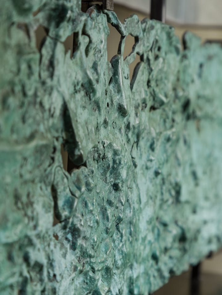 Cox-London-Furniture-Lighting-and-Art-Studio-Fragment-Table-Lamp-06