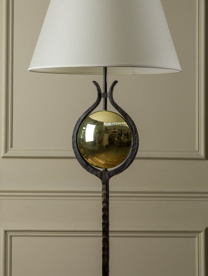 Cox-London-Furniture-Lighting-and-Art-Studio-Goddess-Lamp-03