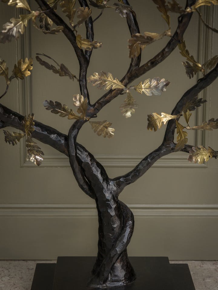 Cox-London-Furniture-Lighting-and-Art-Studio-Golden-Oak-Console-05