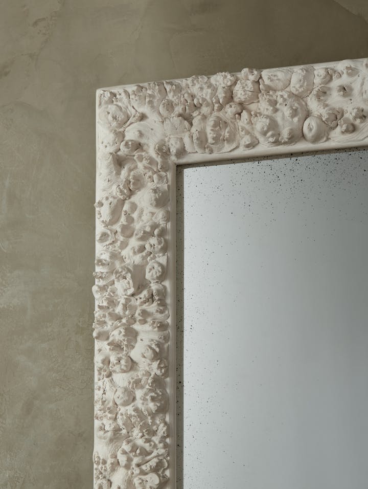 Cox-London-Furniture-Lighting-and-Art-Studio-Jesmonite-Burr-Mirror-05
