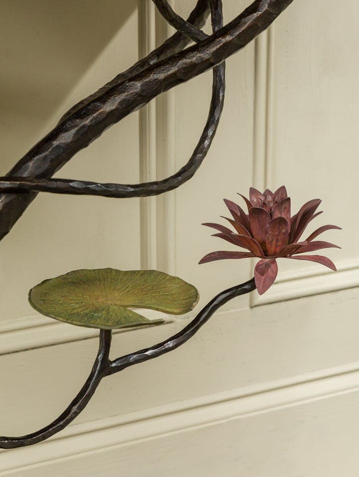 Cox-London-Furniture-Lighting-and-Art-Studio-Lily-Pad-Console-04