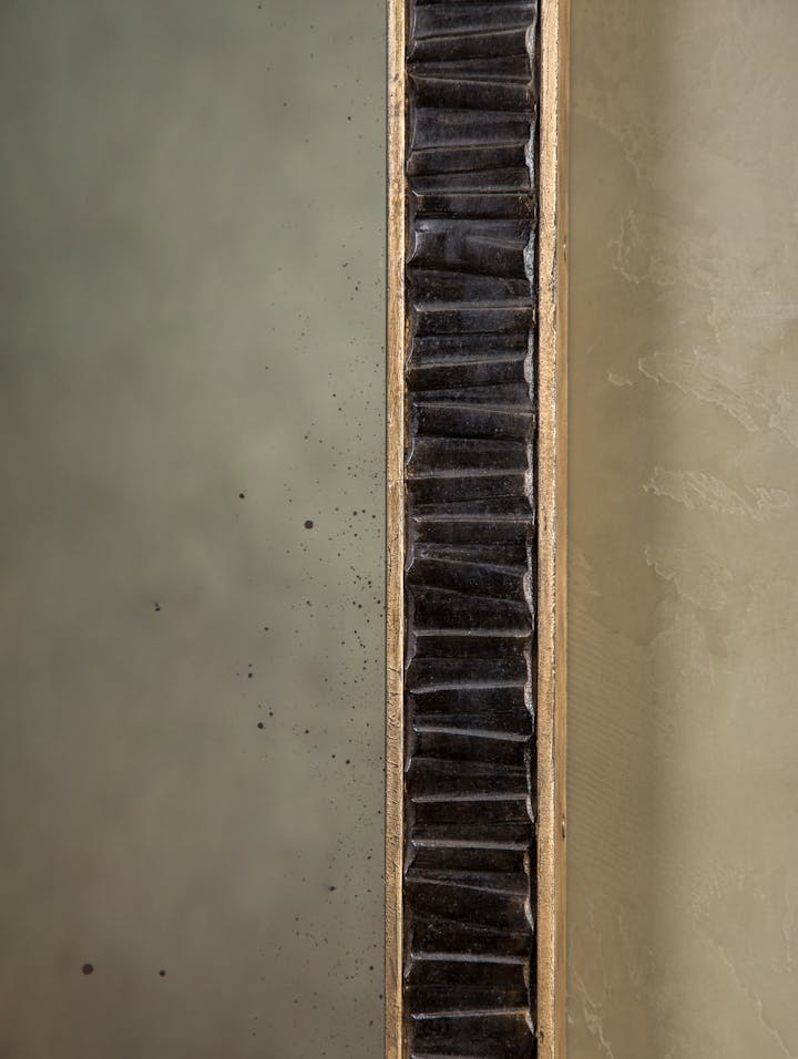 Cox-London-Furniture-Lighting-and-Art-Studio-Linenfold-Mirror-04