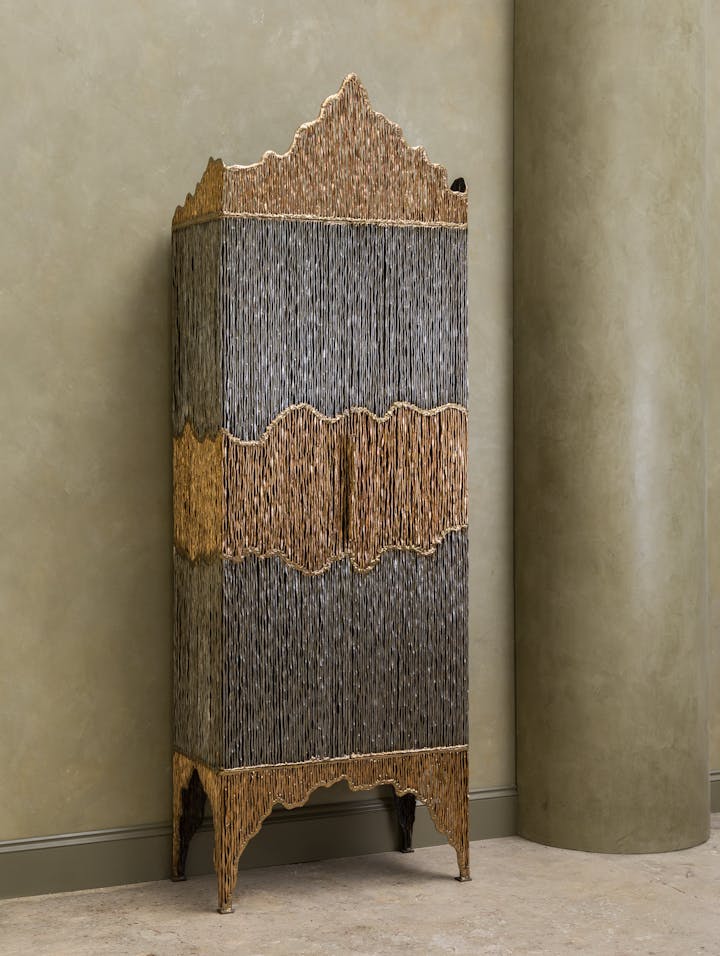 Cox-London-Furniture-Lighting-and-Art-Studio-Strata-Cabinet-01