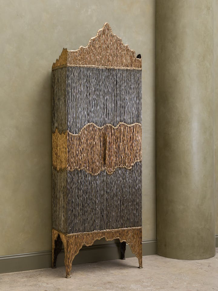 Cox-London-Furniture-Lighting-and-Art-Studio-Strata-Cabinet-01