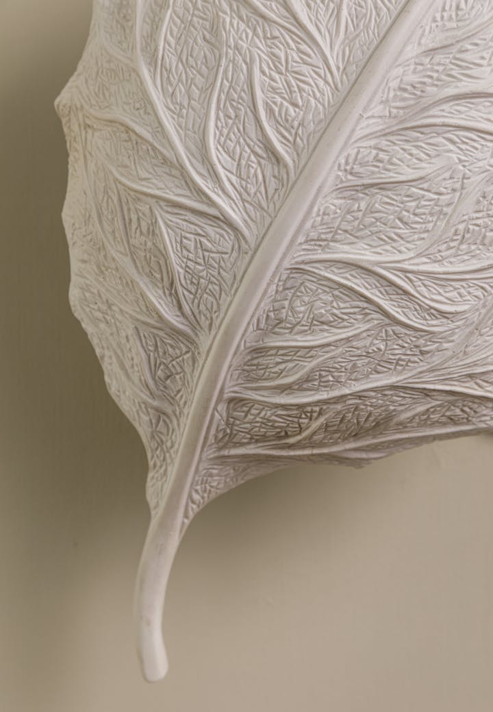 Cox-London-Furniture-Lighting-and-Art-Studio-Small-Leaf-Wall-Light-Jesmonite-04