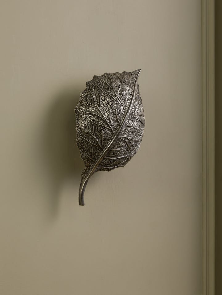 Cox-London-Furniture-Lighting-and-Art-Studio-Small-Leaf-Wall-Light-Silver-05