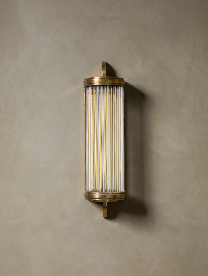 Cox-London-Furniture-Lighting-and-Art-Studio-Small-Reeded-Wall-Light-02