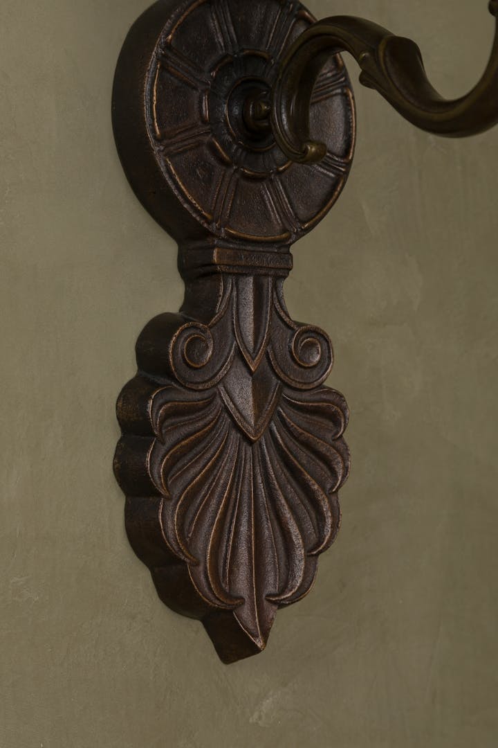 Cox-London-Furniture-Lighting-and-Art-Studio-Neo-Classical-DarkBronze-04