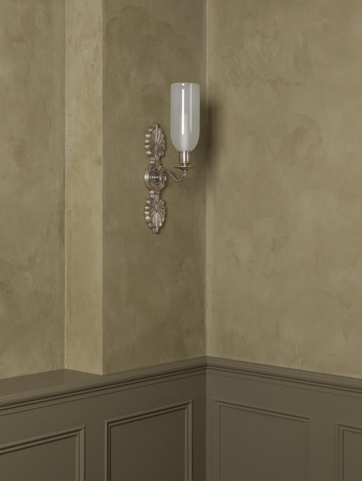 Cox-London-Furniture-Lighting-and-Art-Studio-Neo-Classical-Silver-04