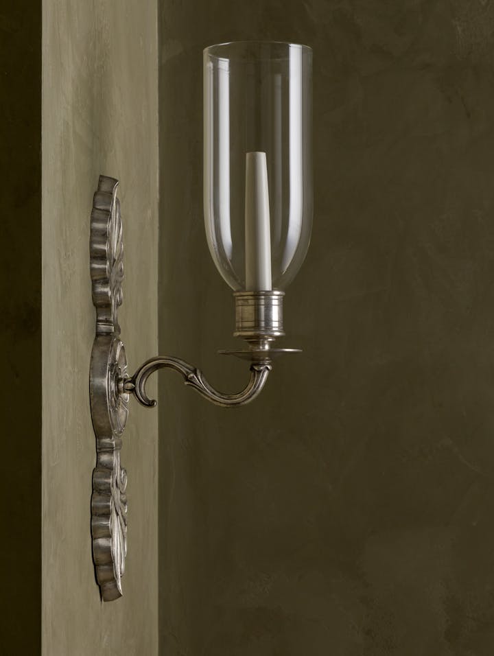 Cox-London-Furniture-Lighting-and-Art-Studio-Neo-Classical-Silver-06