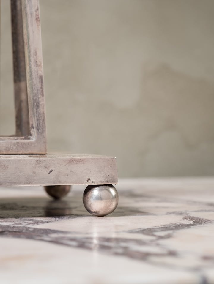 Cox-London-Furniture-Lighting-and-Art-Studio-Obelisk-Table-Lamp-06