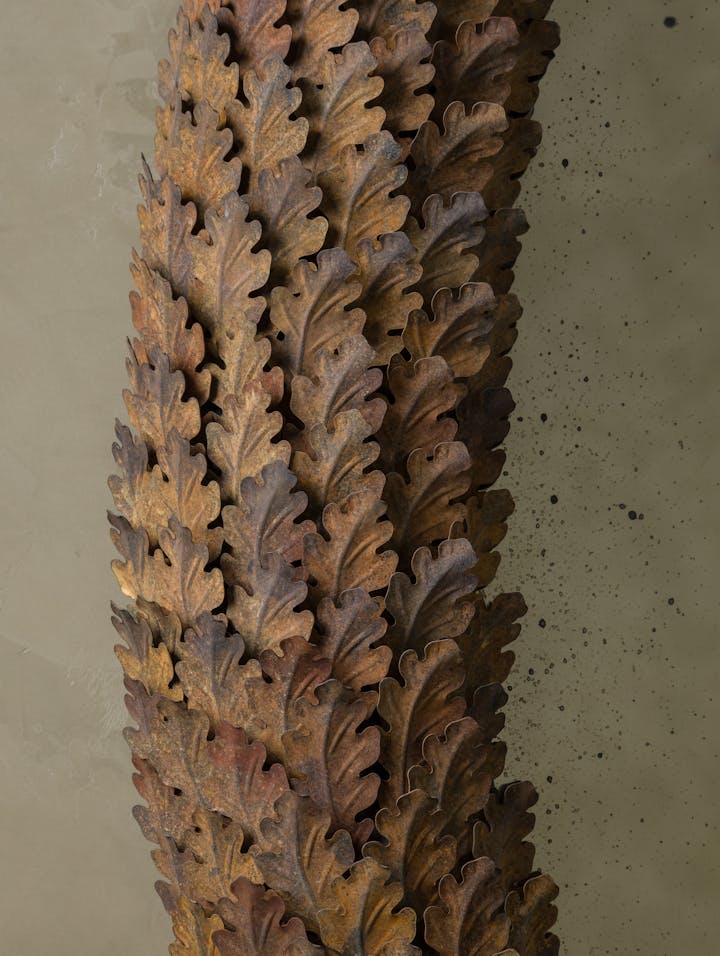 Cox-London-Furniture-Lighting-and-Art-Studio-Oval-Oak-Leaf-Mirror-02