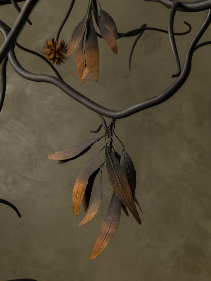 Cox-London-Furniture-Lighting-and-Art-Studio-Queen-Of-The-Night-06