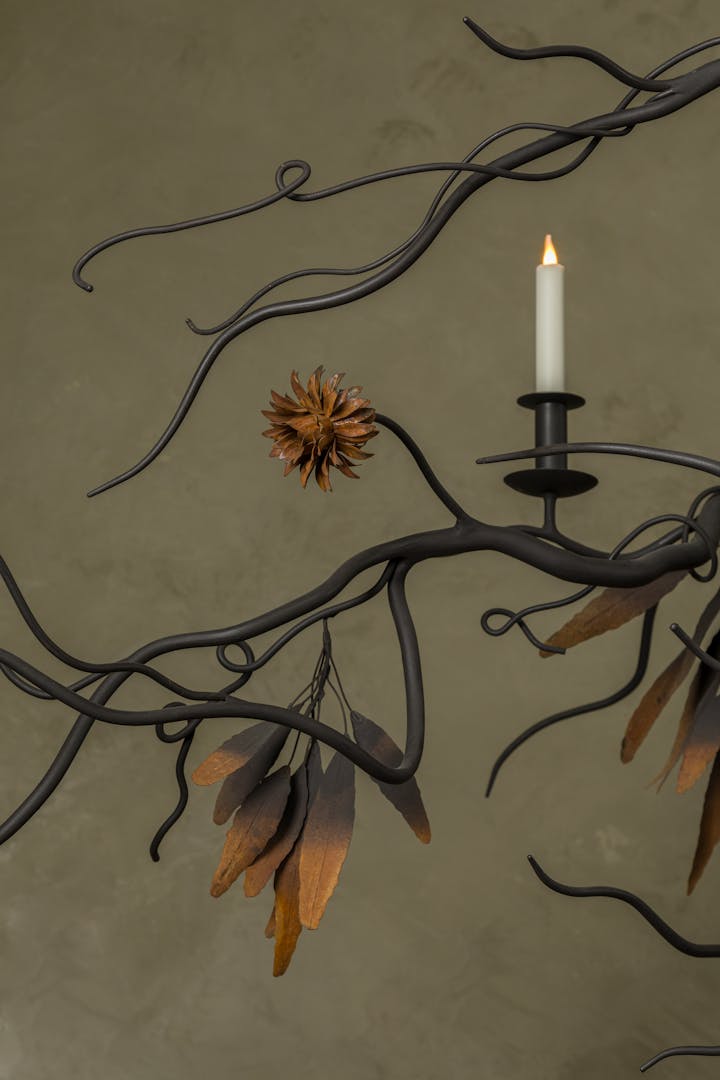 Cox-London-Furniture-Lighting-and-Art-Studio-Queen-Of-The-Night-08