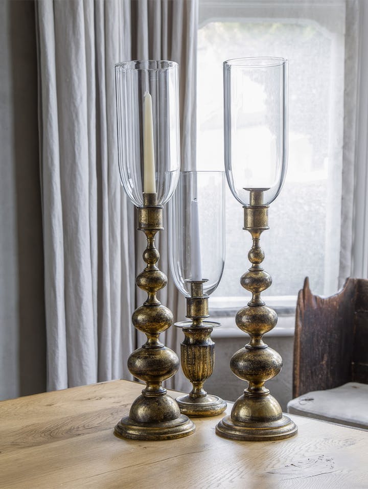 Cox-London-Furniture-Lighting-and-Art-Studio-CPL07-Reeded-Urn-Hurricane-Lamp-06