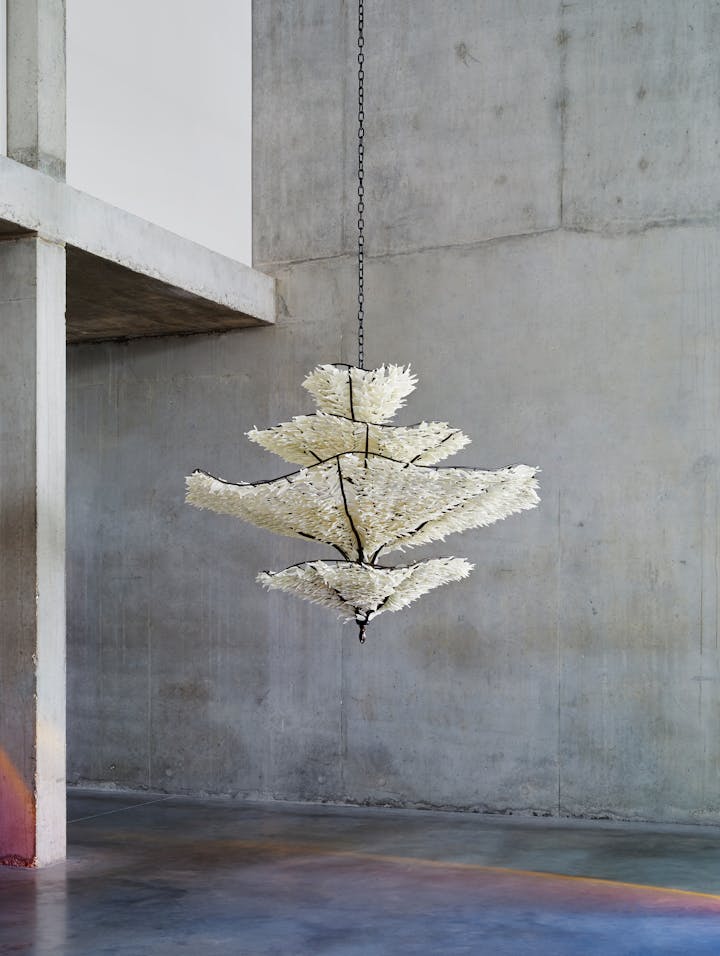 Cox-London-Furniture-Lighting-and-Art-Studio-CPC36-Polypore Chandelier-01