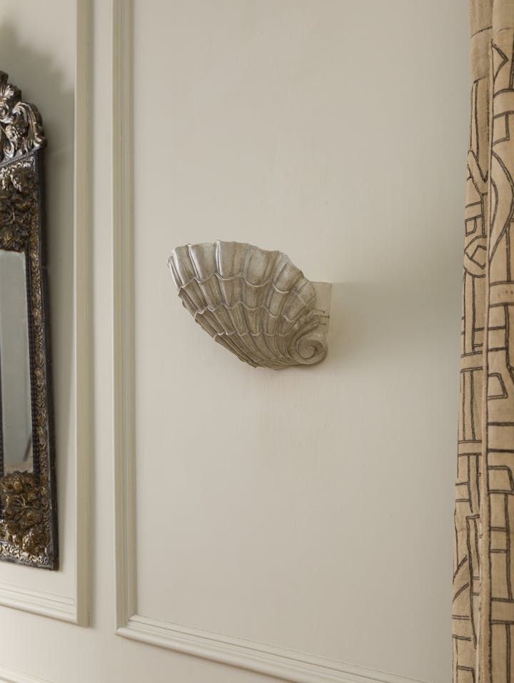 Cox-London-Furniture-Lighting-and-Art-Studio-Shell-Uplighter-04