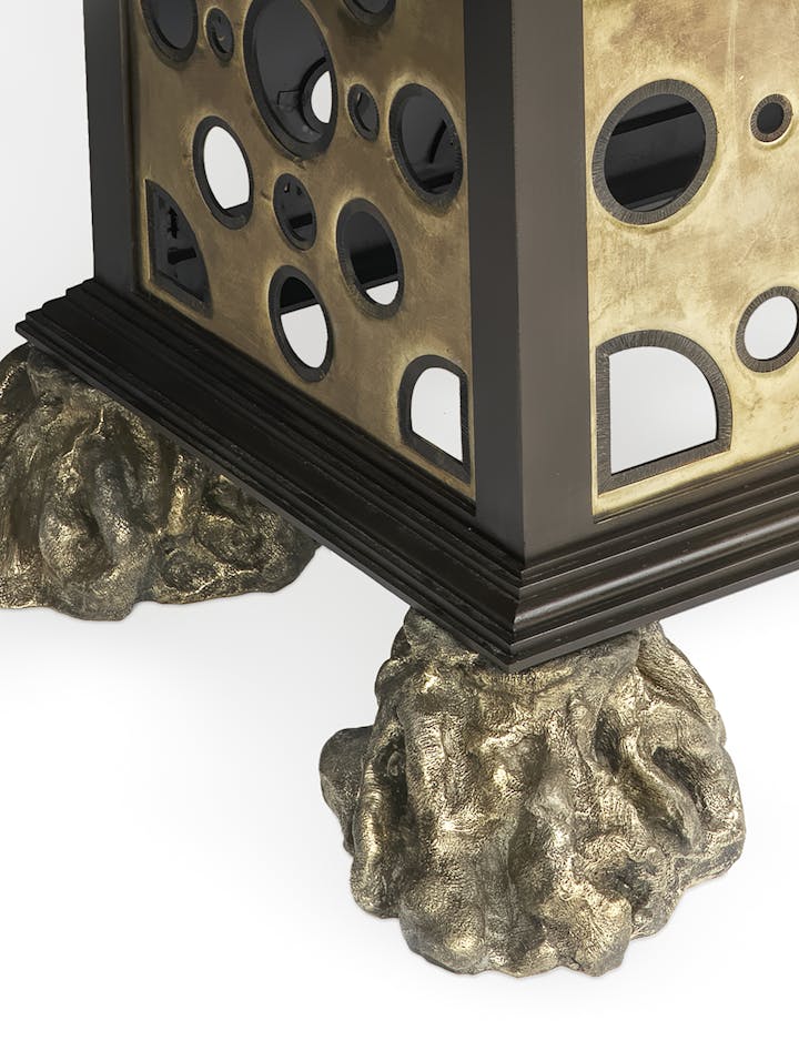 Cox-London-Furniture-Lighting-and-Art-Studio-CPT12-Alchemist-Table-07