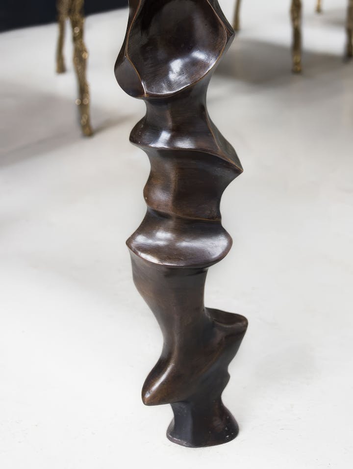 Cox-London-Furniture-Lighting-and-Art-Studio-CPT22-Moifaa-Dining-Table-04