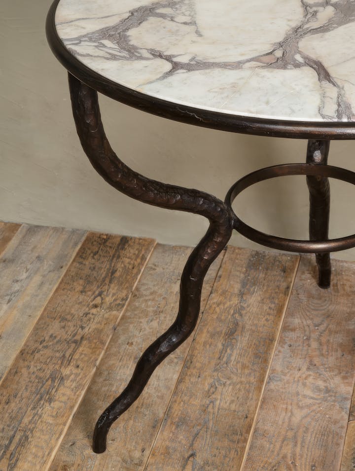 Cox-London-Furniture-Lighting-and-Art-Studio-CPT41-Fluvius-Table-Bronze-Patina-with-Calcatta-Viola-Marble-03