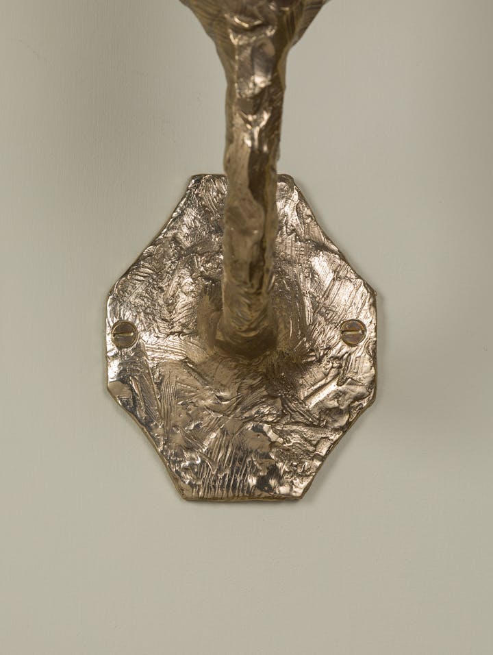 Cox-London-Furniture-Lighting-and-Art-Studio-Bronze-Mask-Wall-Light-PolishedBronze-05