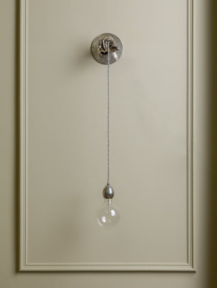 Cox-London-Furniture-Lighting-and-Art-Studio-Caravaggio-Wall-Light-03