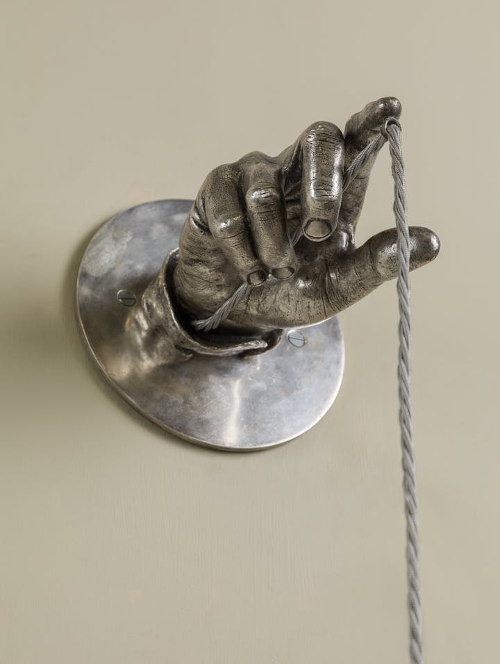 Cox-London-Furniture-Lighting-and-Art-Studio-Caravaggio-Wall-Light-09