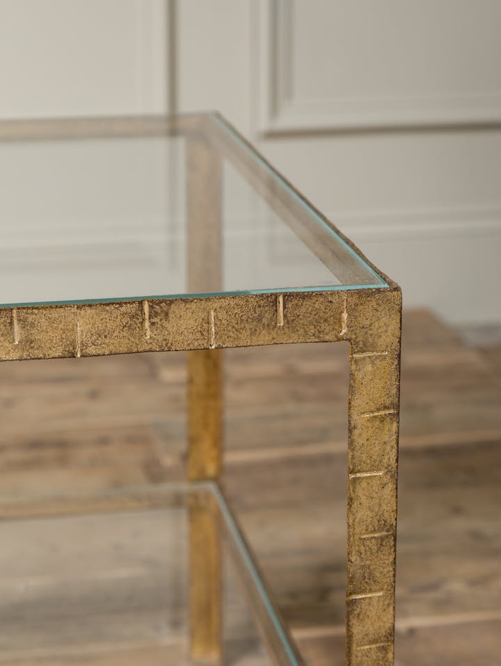 Cox-London-Furniture-Lighting-and-Art-Studio-Chisel-Side-Table-04