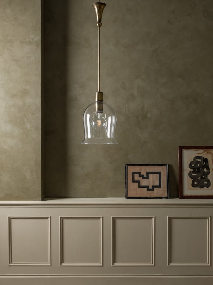 Cox-London-Furniture-Lighting-and-Art-Studio-Clear-Tulip-Pendant-01