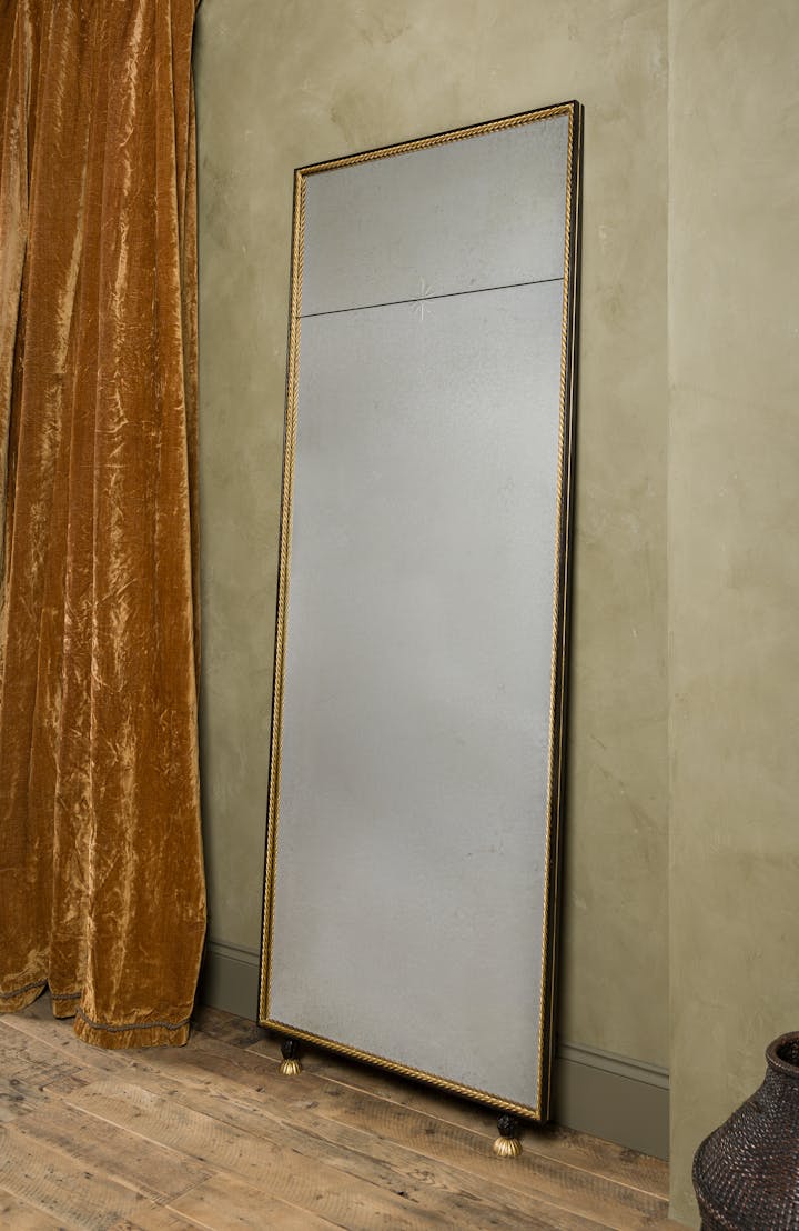 Cox-London-Furniture-Lighting-and-Art-Studio-Cut-Star-Mirror-03