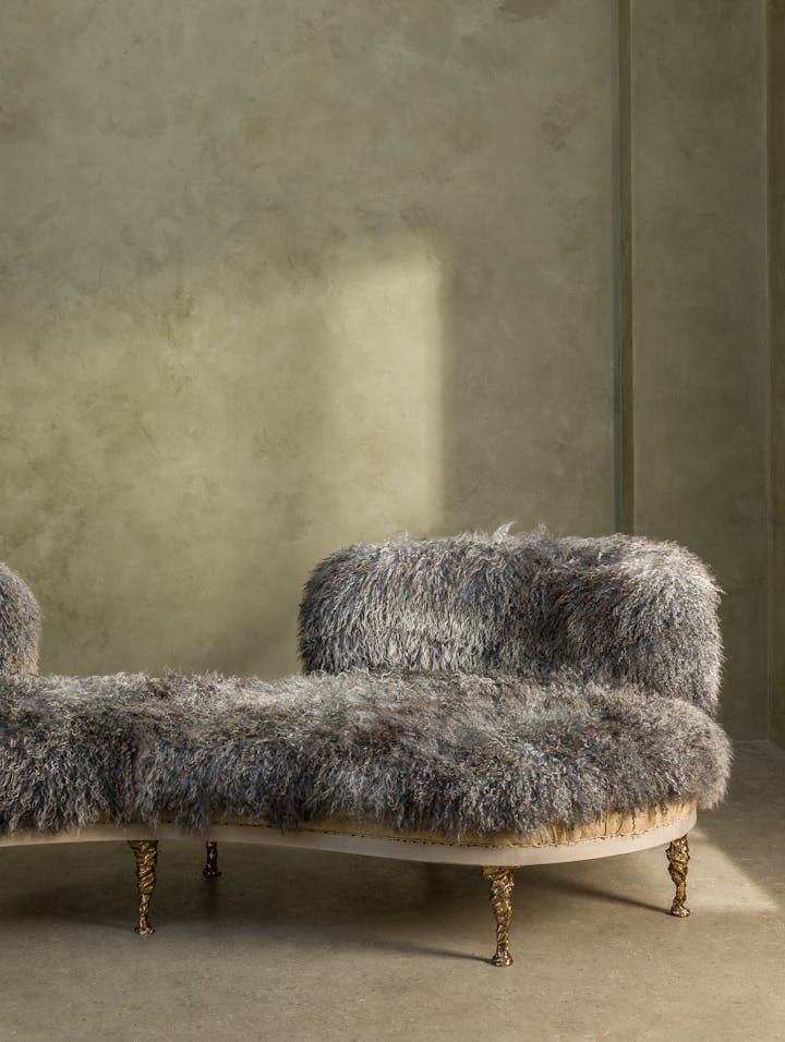 Cox-London-Furniture-Lighting-and-Art-Studio-Dada-Sofa-01-crop
