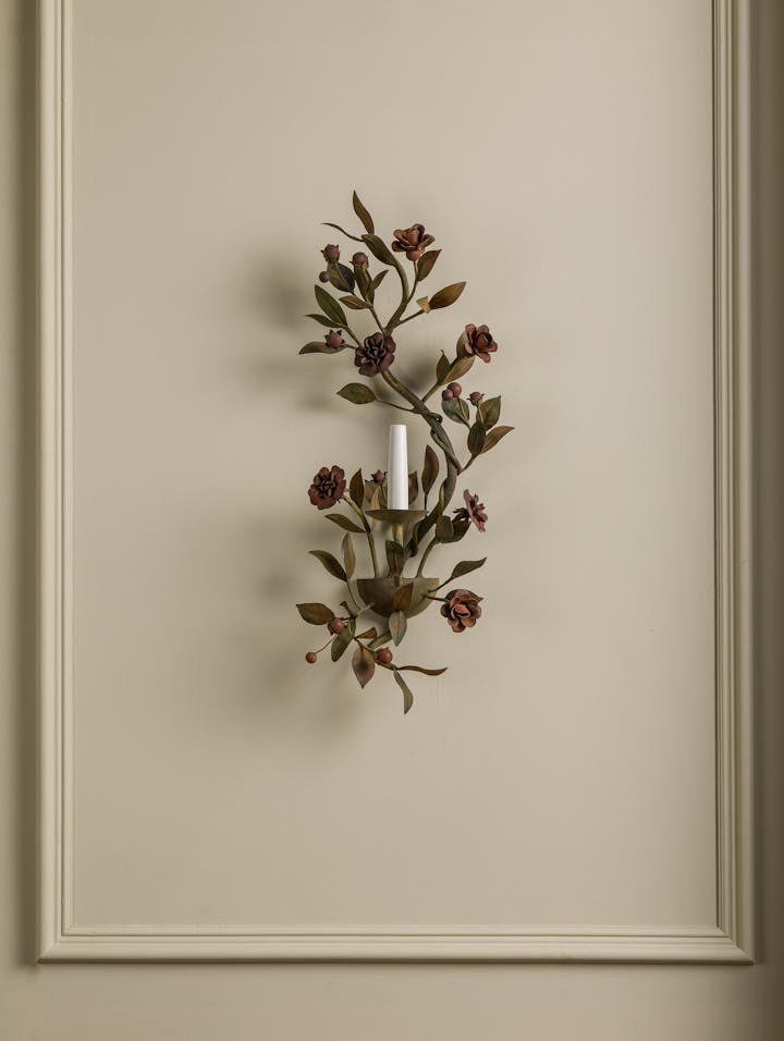 Cox-London-Furniture-Lighting-and-Art-Studio-CPW42-Floral-Wall-Light-02