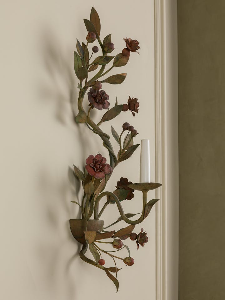 Cox-London-Furniture-Lighting-and-Art-Studio-CPW42-Floral-Wall-Light-05