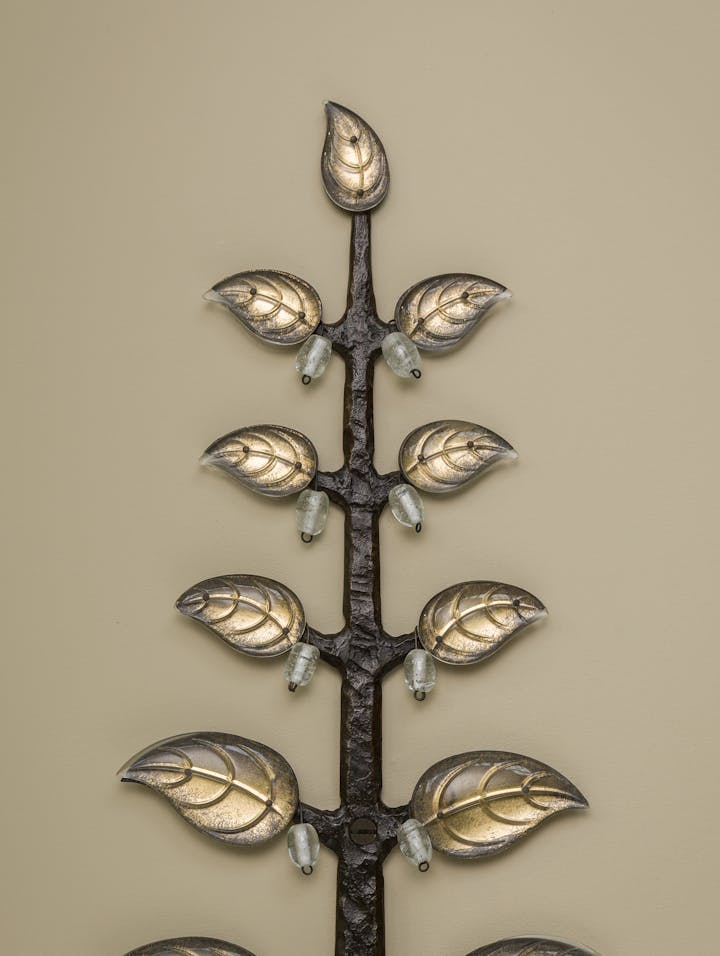 Cox-London-Furniture-Lighting-and-Art-Studio-Folia-Wall-Light-Large-05