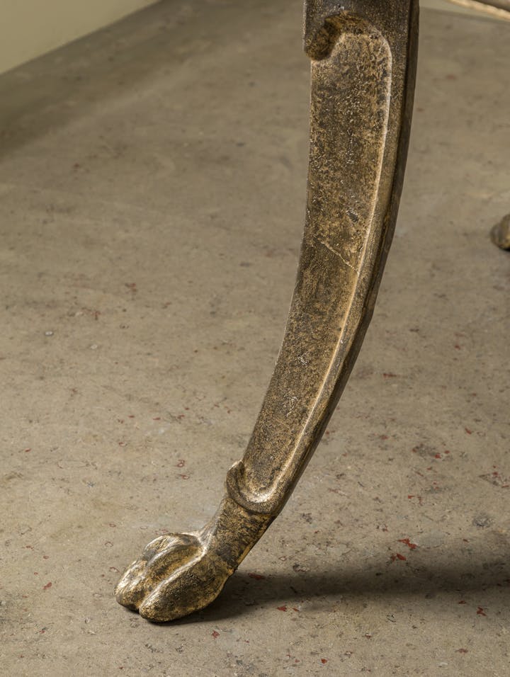 Cox-London-Furniture-Lighting-and-Art-Studio-Octagonal-Lion-Leg