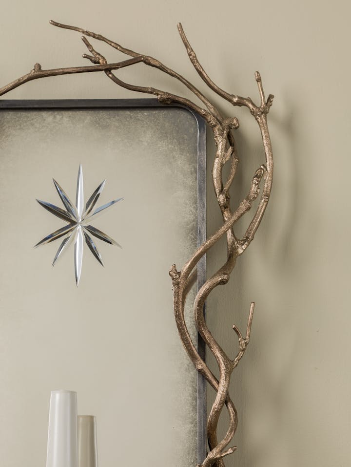 Cox-London-Furniture-Lighting-and-Art-Studio-The-Wisteria-Cut-Star